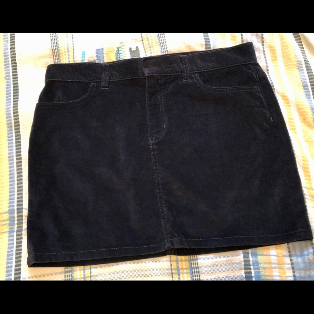 Black velvet mini skirt